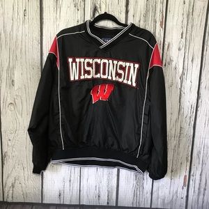Wisconsin pull over jacket size Small